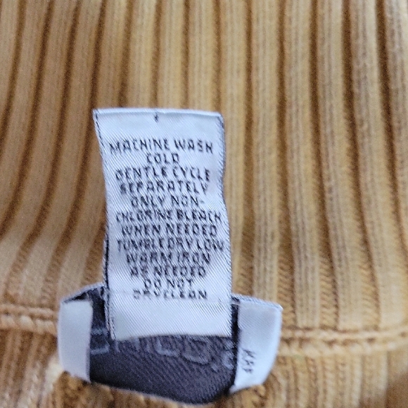 Chico's Maize Lightly Distressed Finish Ribbed Zip-up Chunky Cardigan - Picture 7 of 7